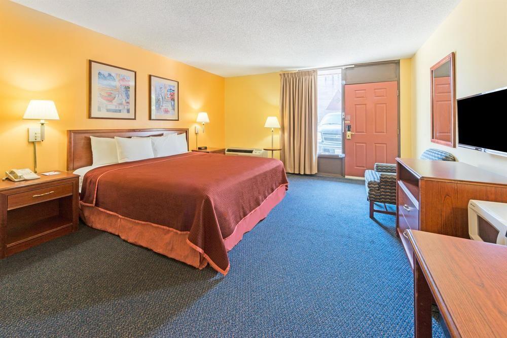 Motel 6 Springfield, Il - Airport Kültér fotó